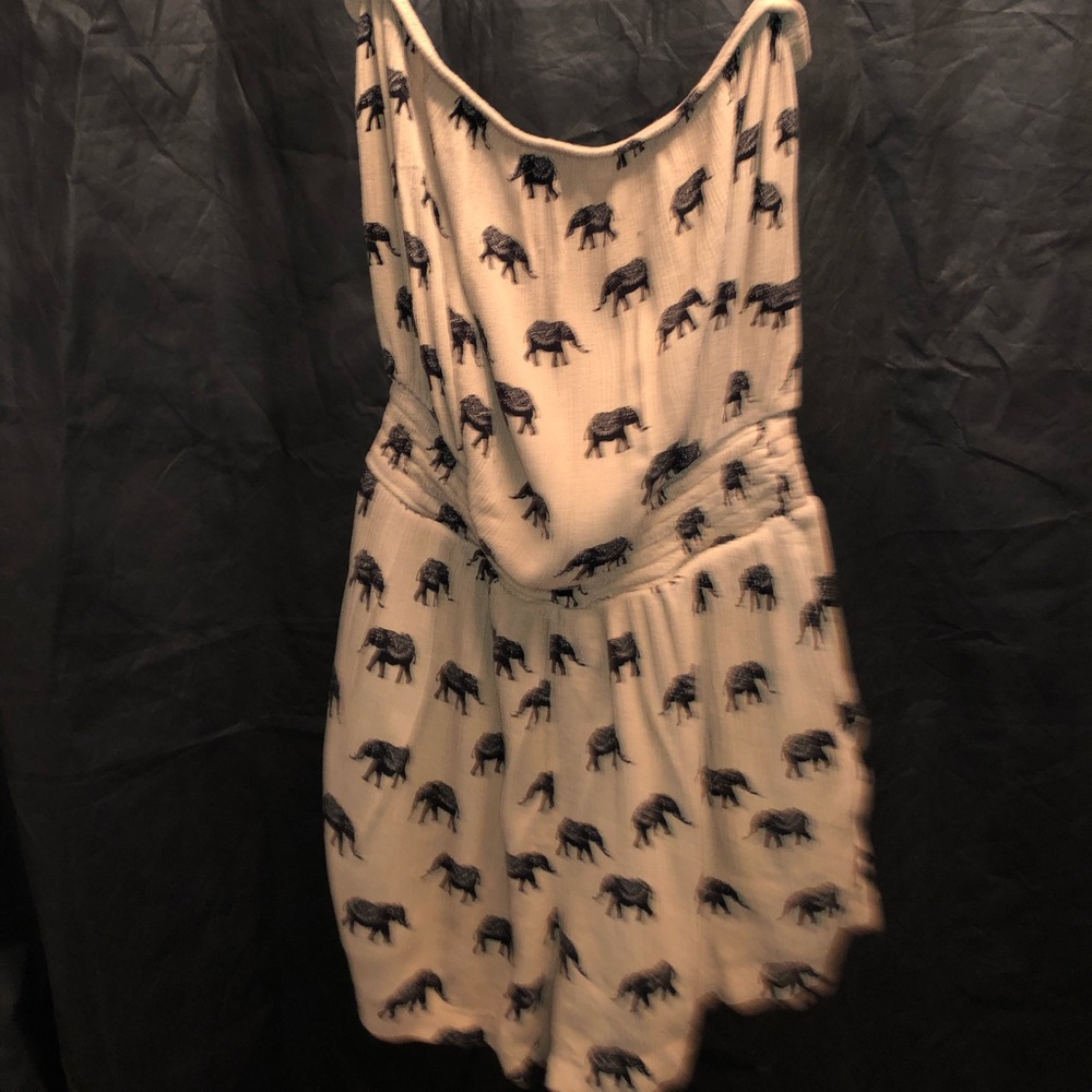 Forever 21 strapless romper